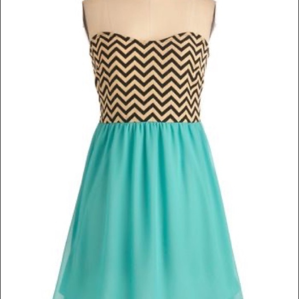 Modcloth Chevron top of the world dress large